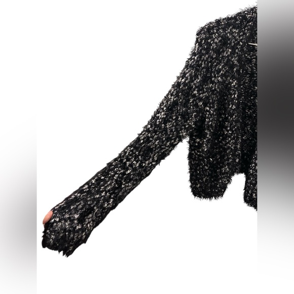 F&F Fuzzy Oversized Open Front Cropped Cardigan - Picture 3 of 6